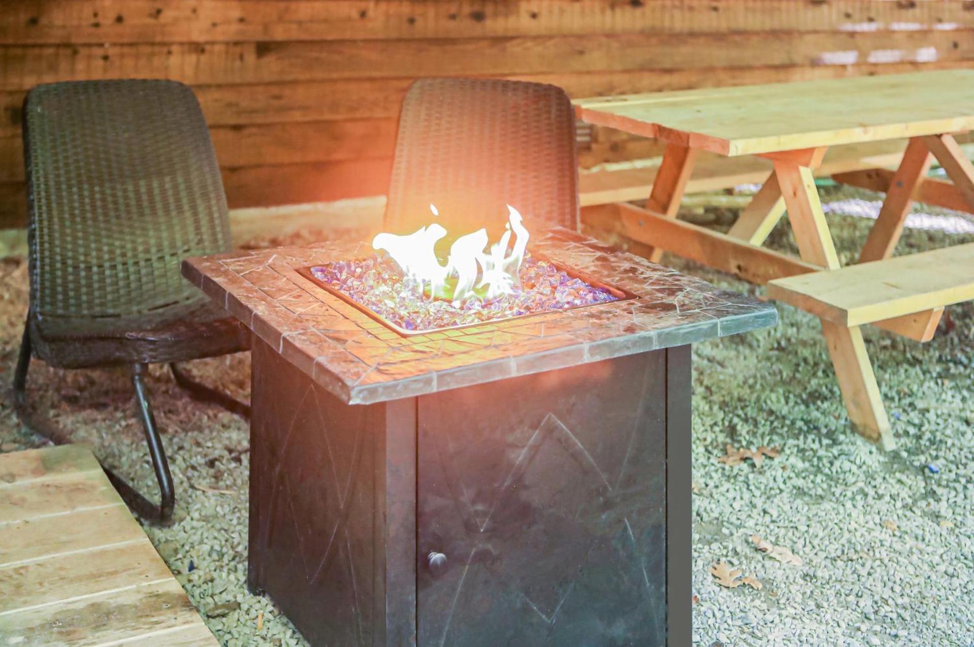 Huge Cabin W Hot Tub, Deck, Grill, Fire Pit, Wifi Berkeley Springs Kültér fotó